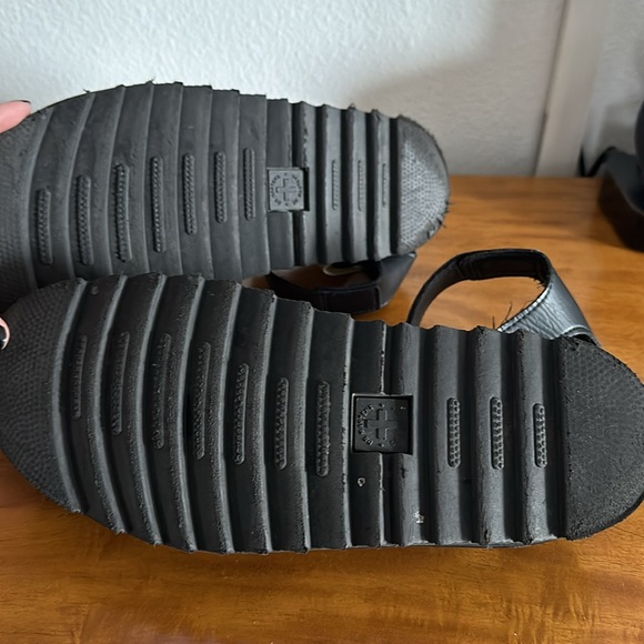 BLAIRE HYDRO DR MARTENS SANDALS - Picture 4 of 5